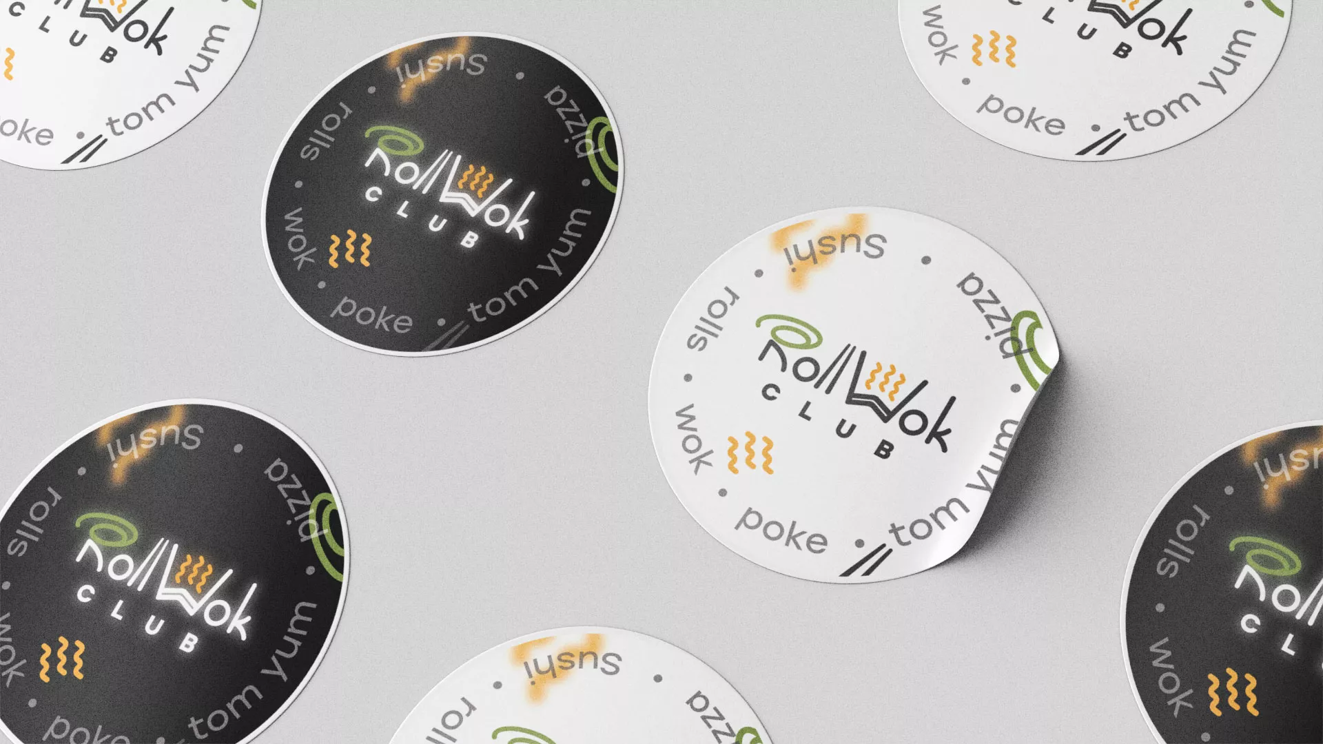 Разработка наклеек для суши-бара «Roll Wok Club» в Алдане